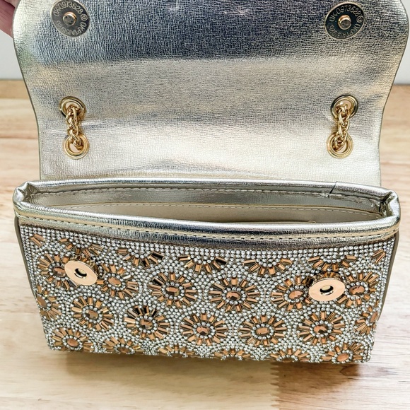 Beaded handbag - Picture 4 of 5